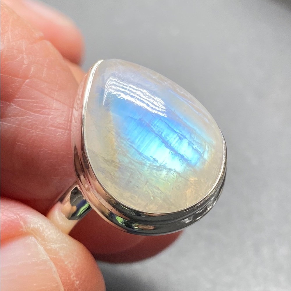 Blue Fire Moonstone Ring Size 10 in Solid Sterling Silver. 925